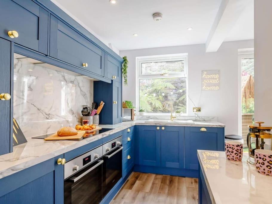 Dawns House Cromford, Peak District, Hot Tub, For 6 - Stunning Views Apartment Ngoại thất bức ảnh